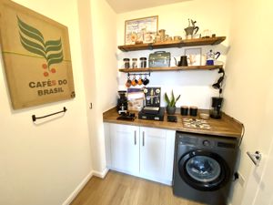 Photo 18- click for photo gallery